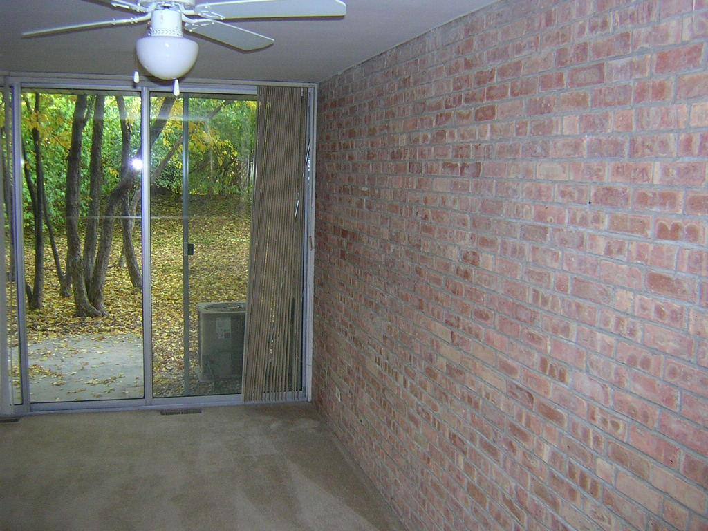 Apartment for rent at Four Lakes Condos, 5550 Abbey Dr, Lisle, IL 60532
