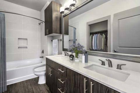 Apartment for rent at Camden Southline, 2300 S Blvd, Charlotte, NC 28203