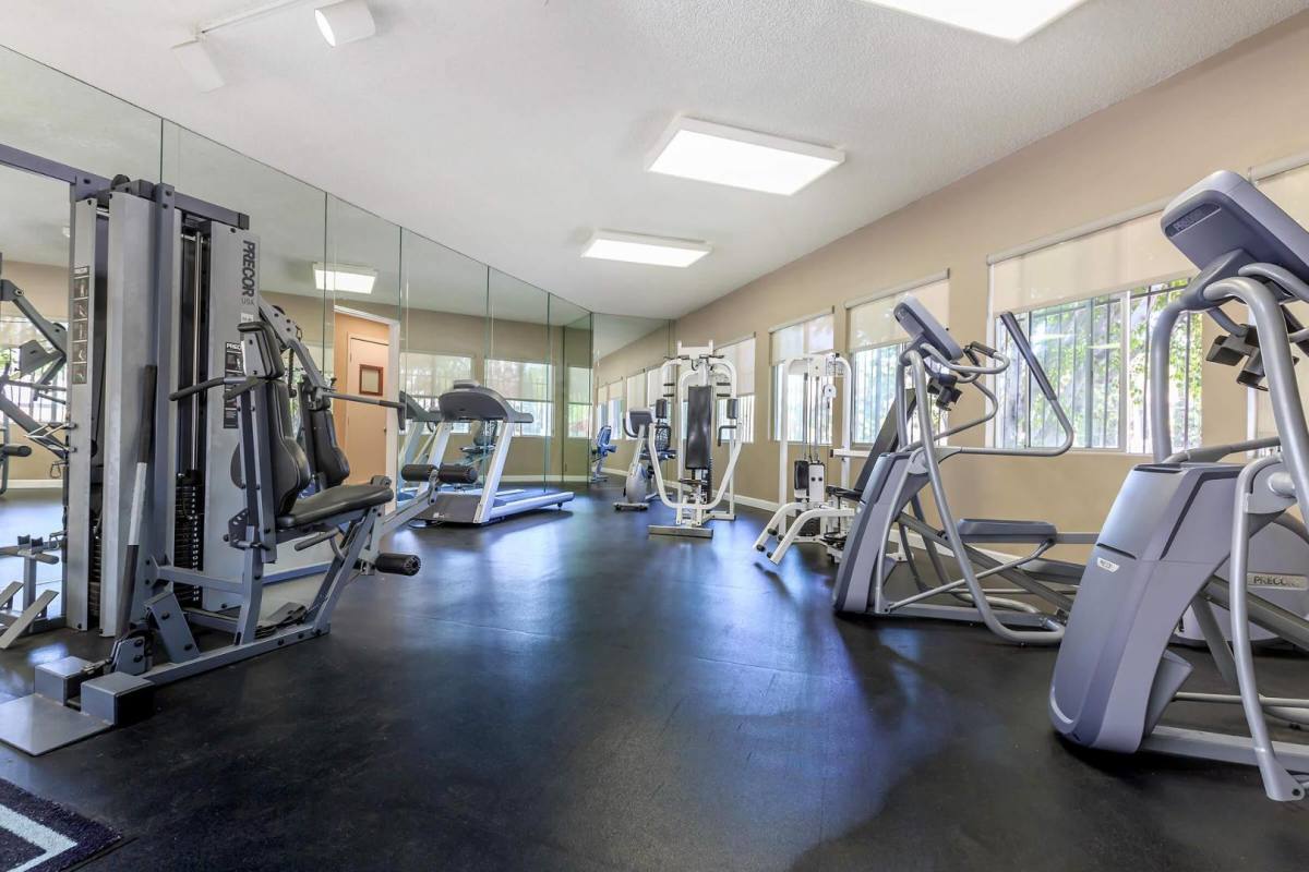 Apartment for rent at Pacific View Apartment Homes, 5025 E Pacific Coast Highway 112, Long Beach, CA 90804