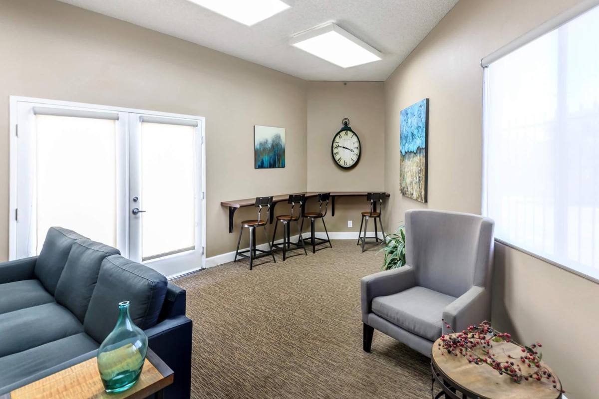 Apartment for rent at Pacific View Apartment Homes, 5025 E Pacific Coast Highway 112, Long Beach, CA 90804