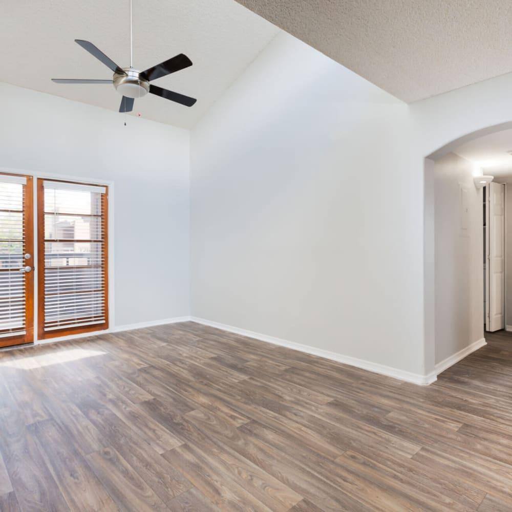 Apartment for rent at Bella Sera, 13616 N 43rd St, Phoenix, AZ 85032