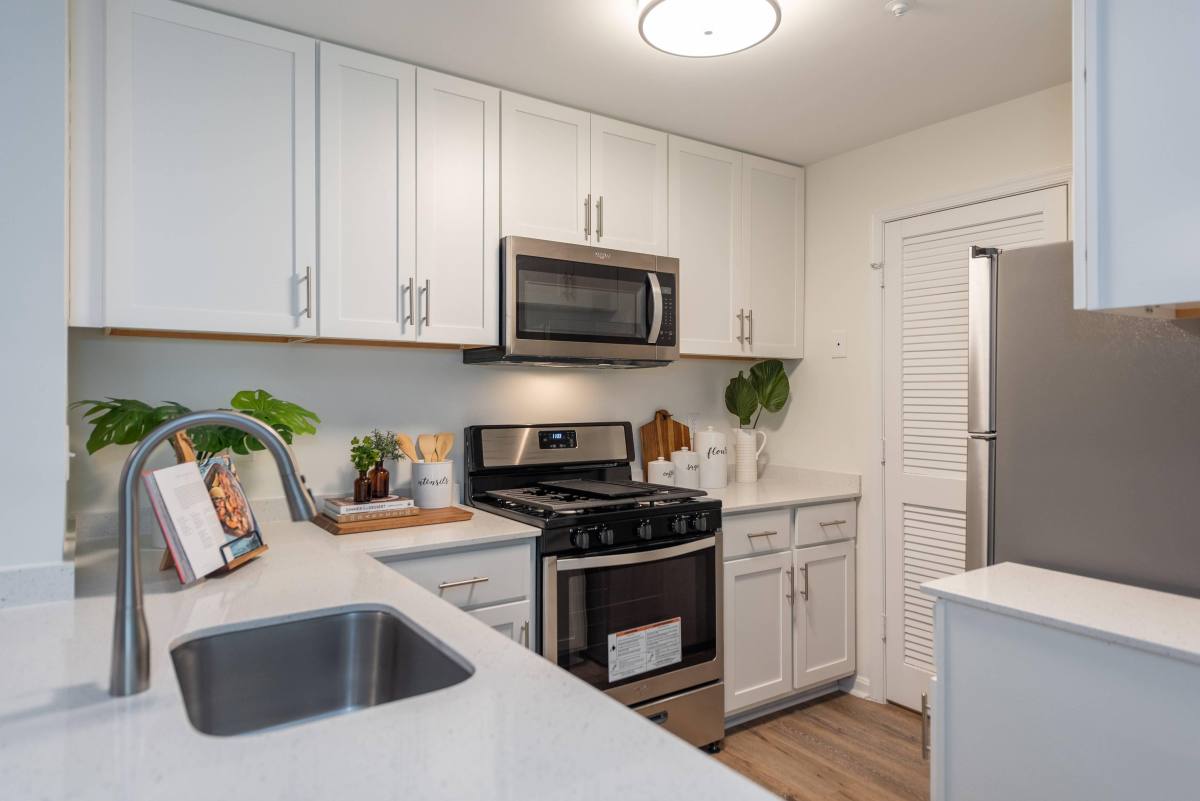 Apartment for rent at 9901 Gable Ridge Terrace, Rockville, MD 20850