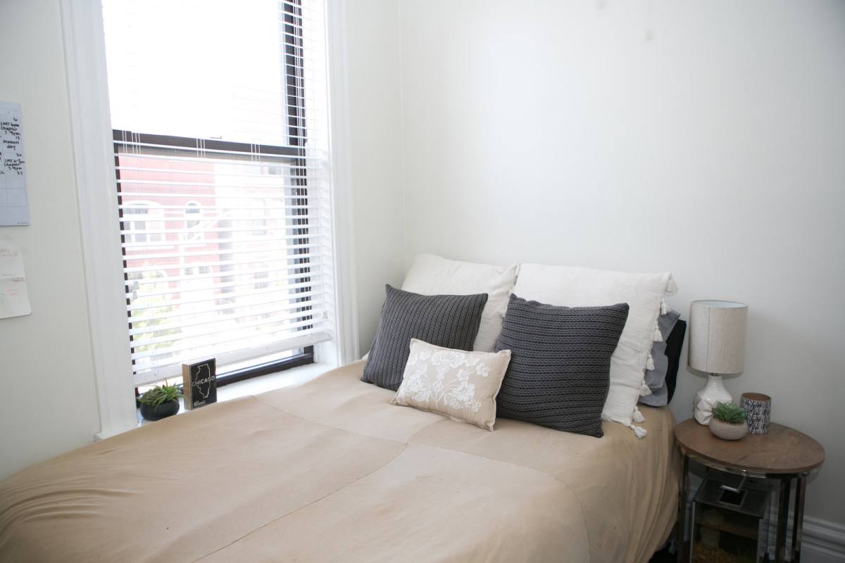 Apartment for rent at 2025 N Clifton Ave #1F, Chicago, IL 60614