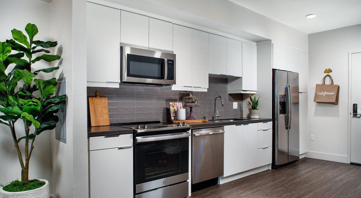 Apartment for rent at 1101 N Main St, Los Angeles, CA 90012