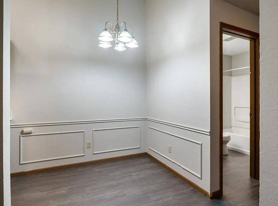 Apartment for rent at Valley Stream Apartment Homes, 6400 Glenhurst Dr, Maumee, OH 43537