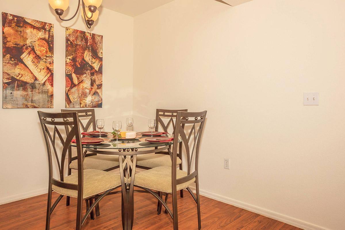 Apartment for rent at 975 S Royal Palm Rd, Apache Junction, AZ 85119