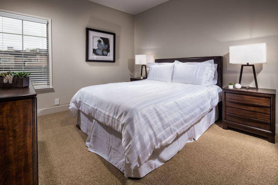 Apartment for rent at Channel Point, 5926 Bixby Village Dr, Long Beach, CA 90803