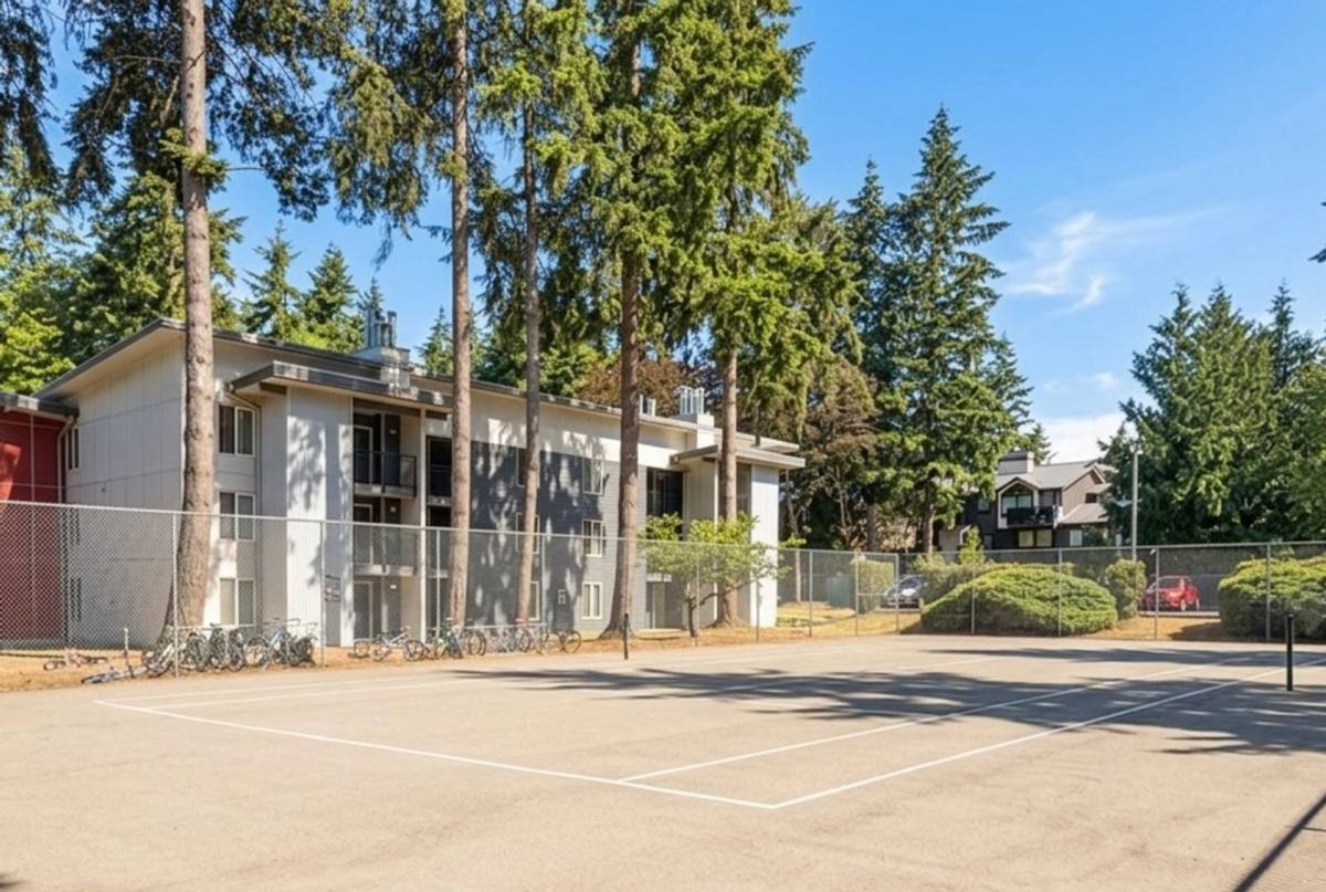 Condo for rent at 14556 NE 31st St, Bellevue, WA 98007