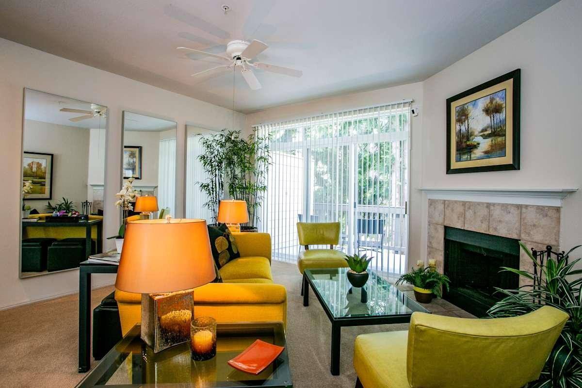 Townhouse for rent at 8911 NE Colonnade Dr, Hillsboro, OR 97124
