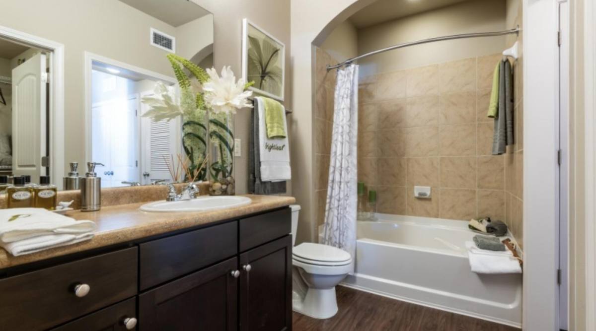 2015 Copper Leaf Parkway, Durham, NC 27703 - Apartment for Rent - Image 5