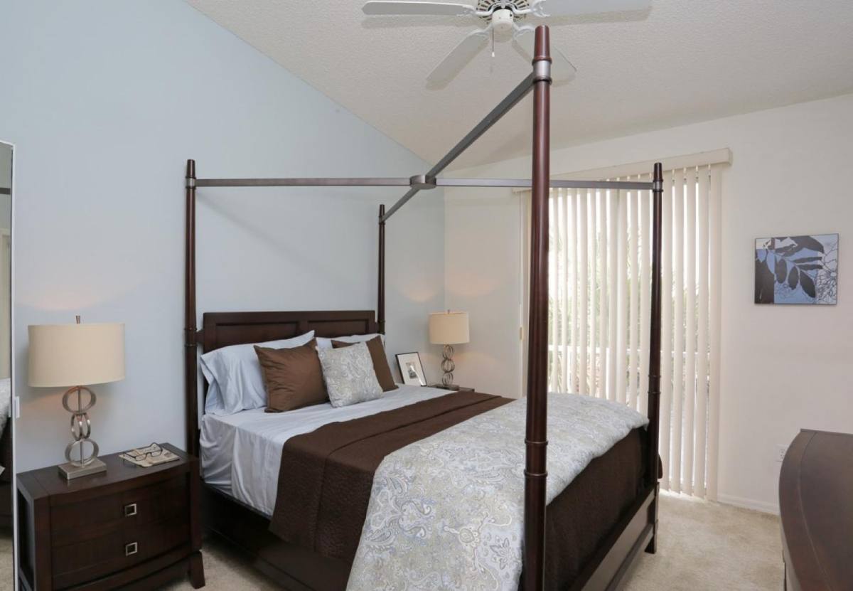 Apartment for rent at Ocean Reef at Seawalk Pointe, 216 Three Islands Blvd, Hallandale, FL 33009