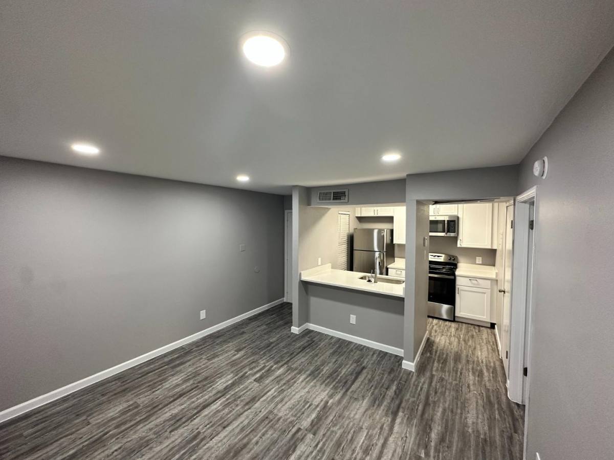 Apartment for rent at Wellington Park, 2479 Deer Run, Lewisville, TX 75067