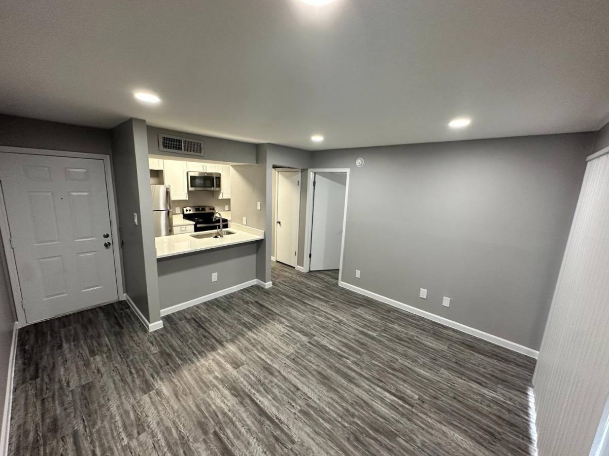 Apartment for rent at Wellington Park, 2479 Deer Run, Lewisville, TX 75067
