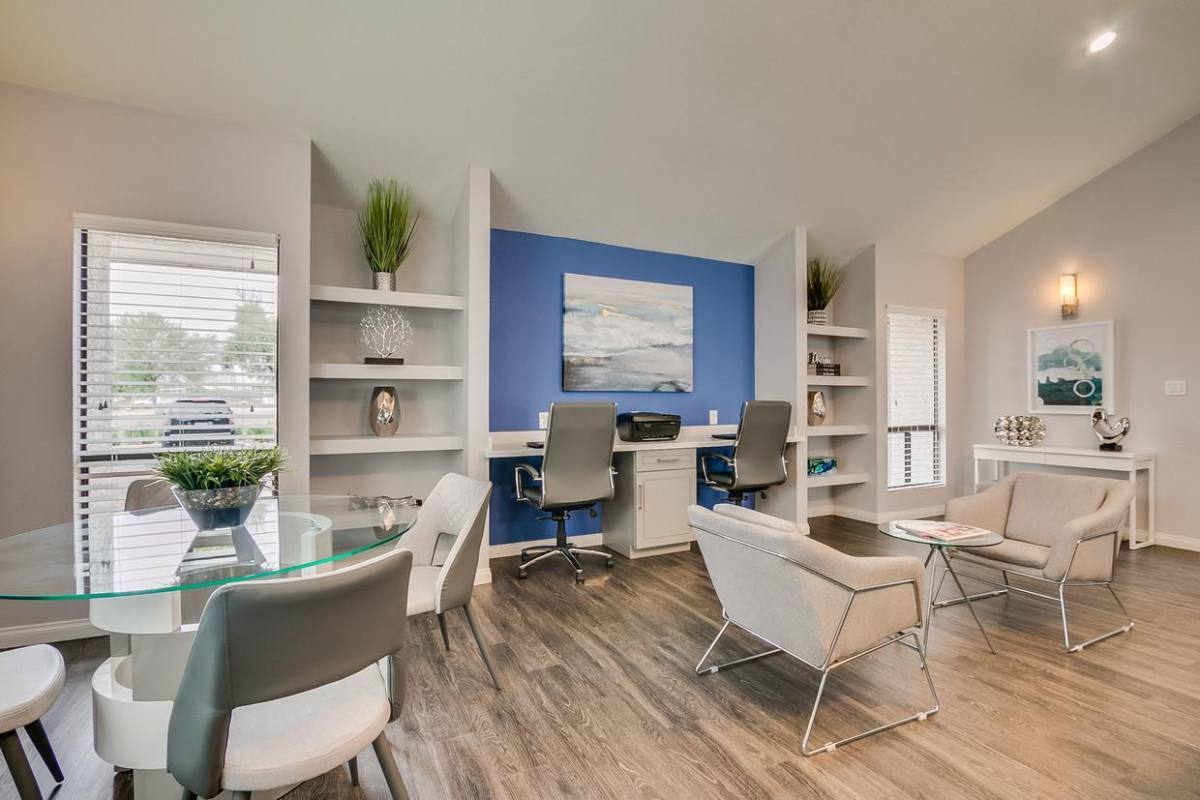 Apartment for rent at Roosevelt, 2107 W Broadway Rd, Mesa, AZ 85202