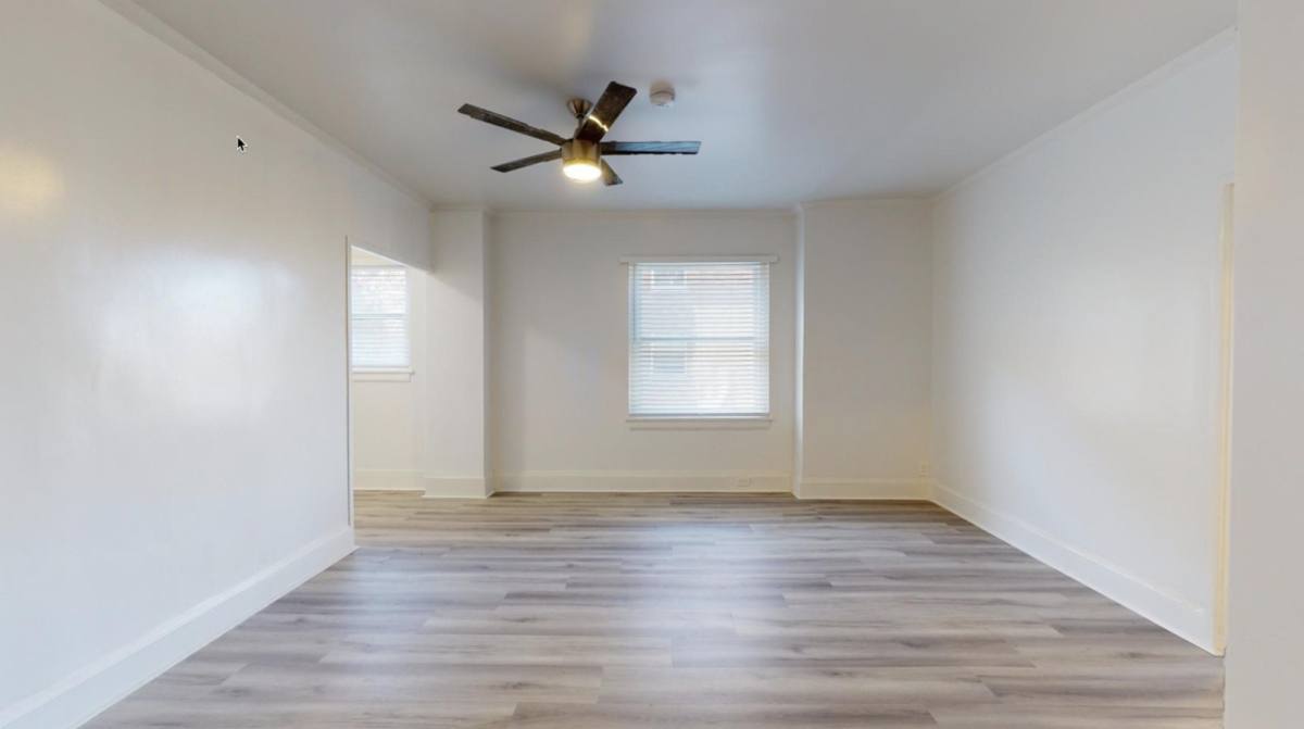 Apartment for rent at Park Wilshire, 2424 Wilshire Blvd, Los Angeles, CA 90057