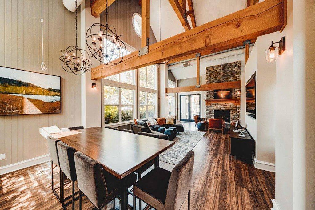 Townhouse for rent at Bella Vista, 2100 Lake Washington Blvd N, Renton, WA 98056