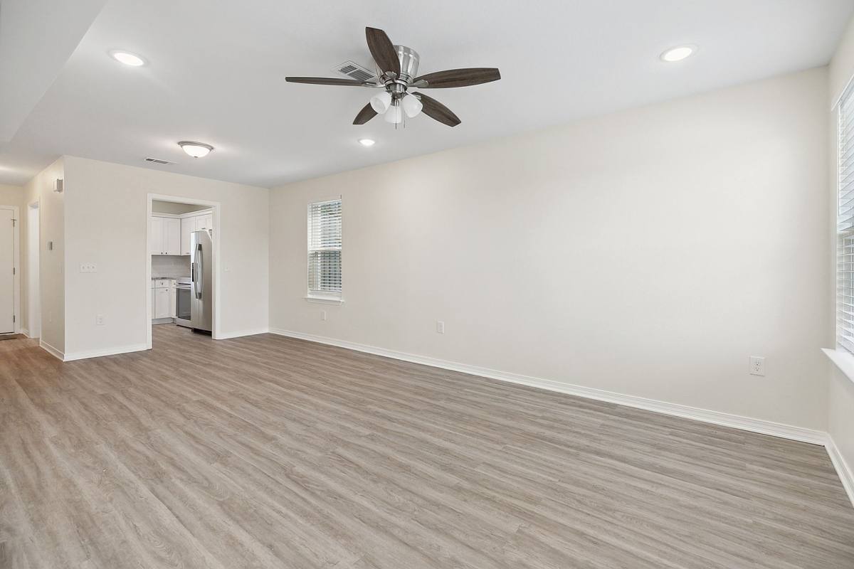 Townhouse for rent at 4766 Pontchartrain Dr, Slidell, LA 70458