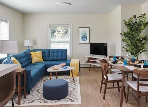Apartment for rent at 10 Townsend Lane, Brunswick, ME 04011
