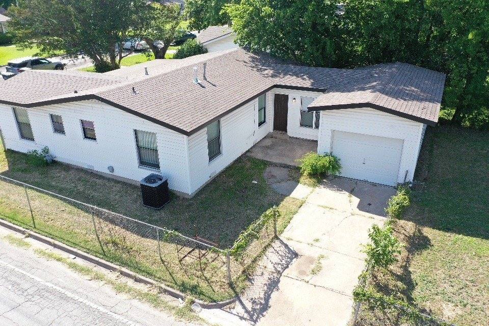 House for rent at 3801 N 21st A St, Waco, TX 76708