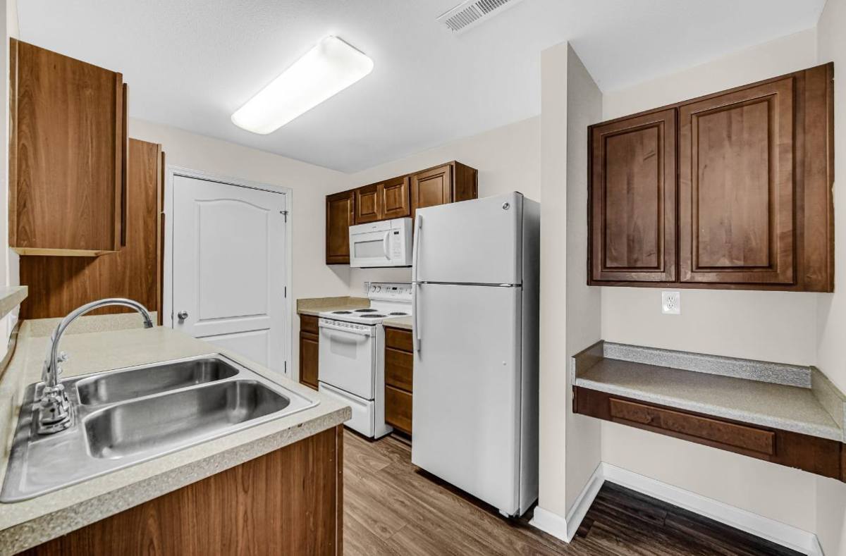 Apartment for rent at 9000 Lincoln St, Merrillville, IN 46410