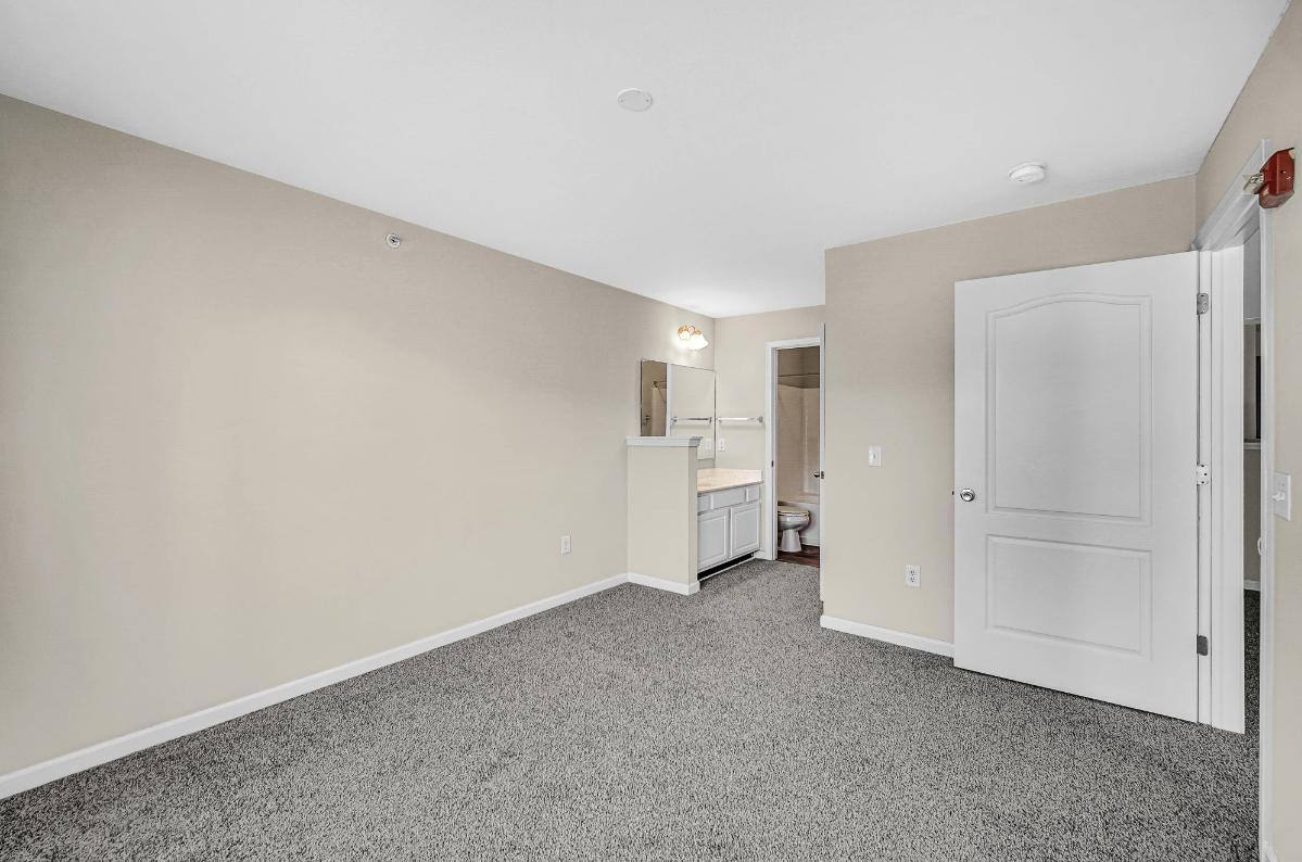 Apartment for rent at 9000 Lincoln St, Merrillville, IN 46410