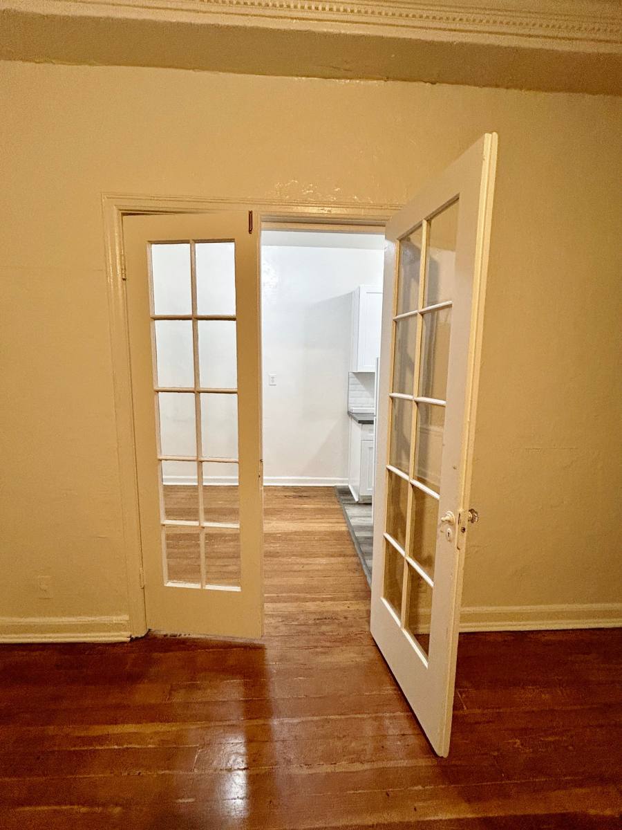 Apartment for rent at 1523 McCadden Place #407, Altadena, CA 91001