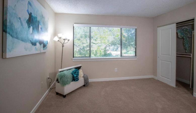 Townhouse for rent at 600 S Churton St, Hillsborough, NC 27278