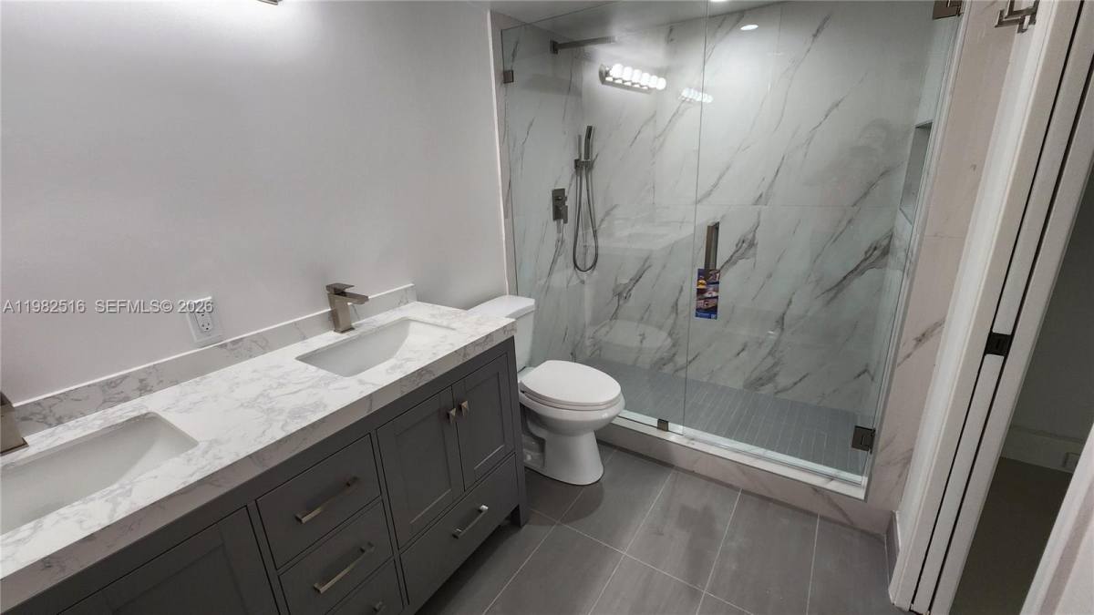 Apartment for rent at 2403 Antigua Circle #L2, Pompano Beach, FL 33066