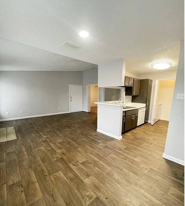 Apartment for rent at 4502 Lake Shore Dr, Waco, TX 76710