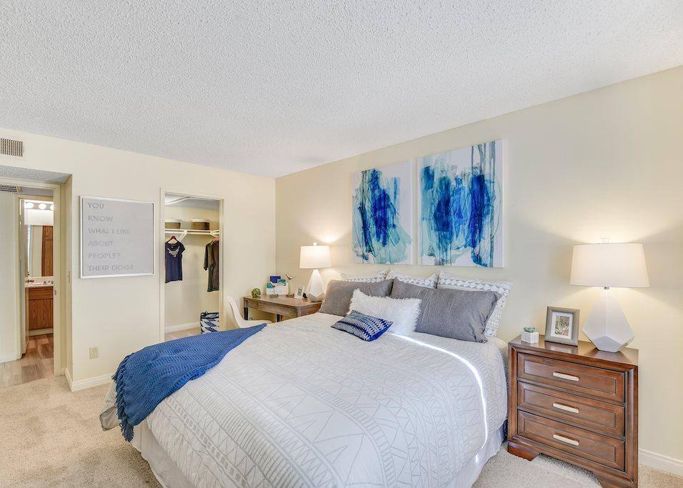 Apartment for rent at Parkway Club, 1237 Graves Ave, El Cajon, CA 92021