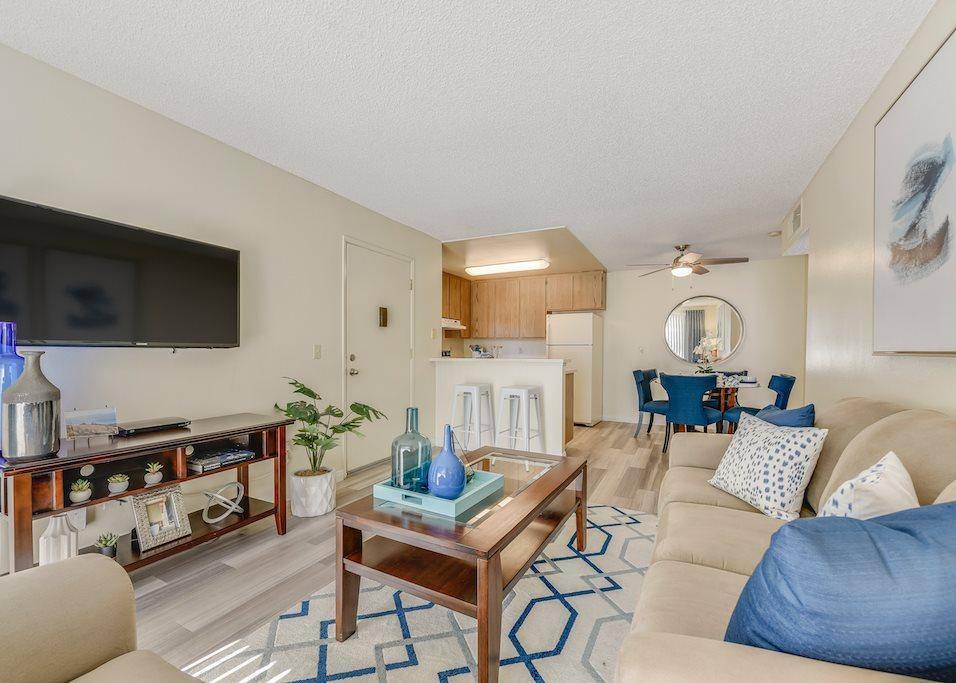 Apartment for rent at Parkway Club, 1237 Graves Ave, El Cajon, CA 92021