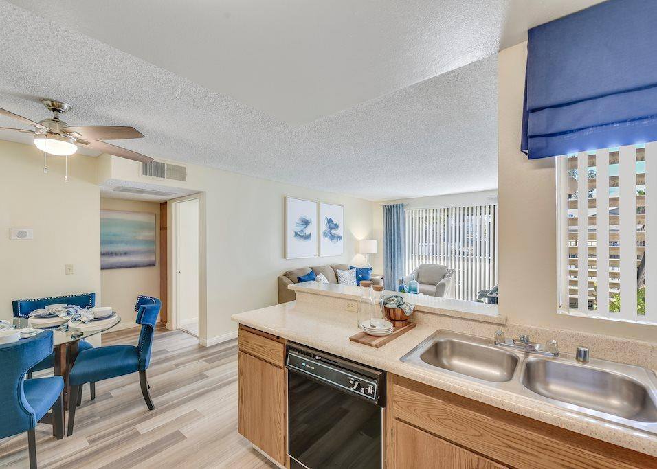 Apartment for rent at Parkway Club, 1237 Graves Ave, El Cajon, CA 92021