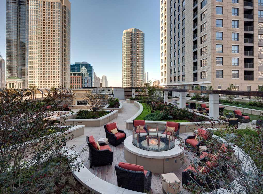 Apartment for rent at 71 W Hubbard St, Chicago, IL 60654