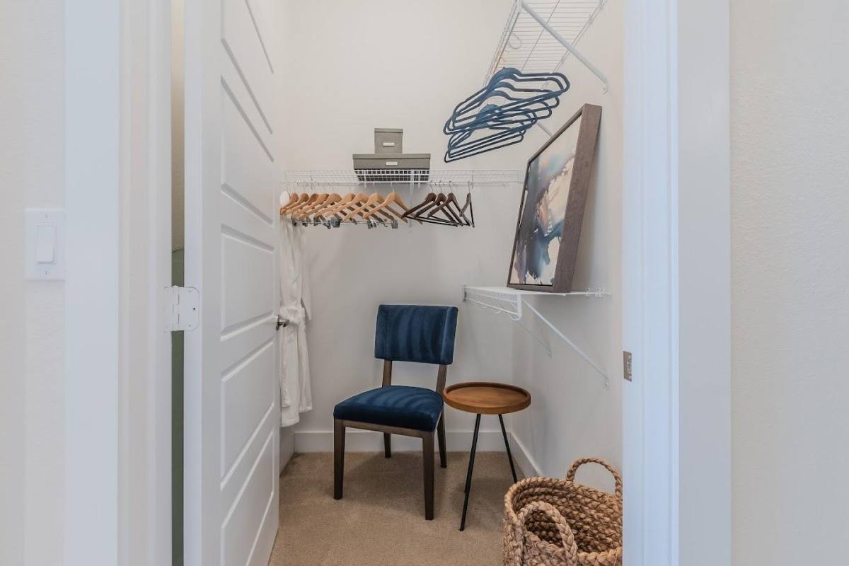 Apartment for rent at 1521 E Royal Lane, Dallas, TX 75229