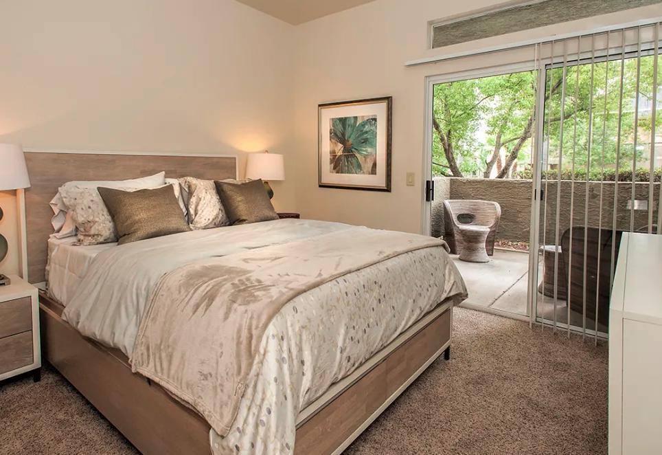 Apartment for rent at Autumn Oaks, 1451 Kingswood Dr, Roseville, CA 95678