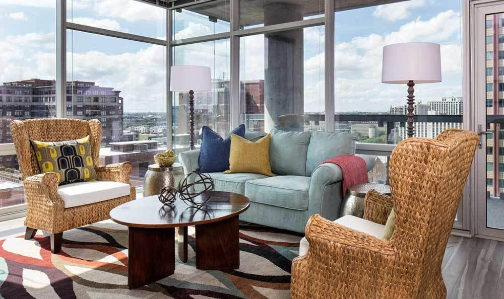 Apartment for rent at 805 N Lasalle St, Chicago, IL 60610