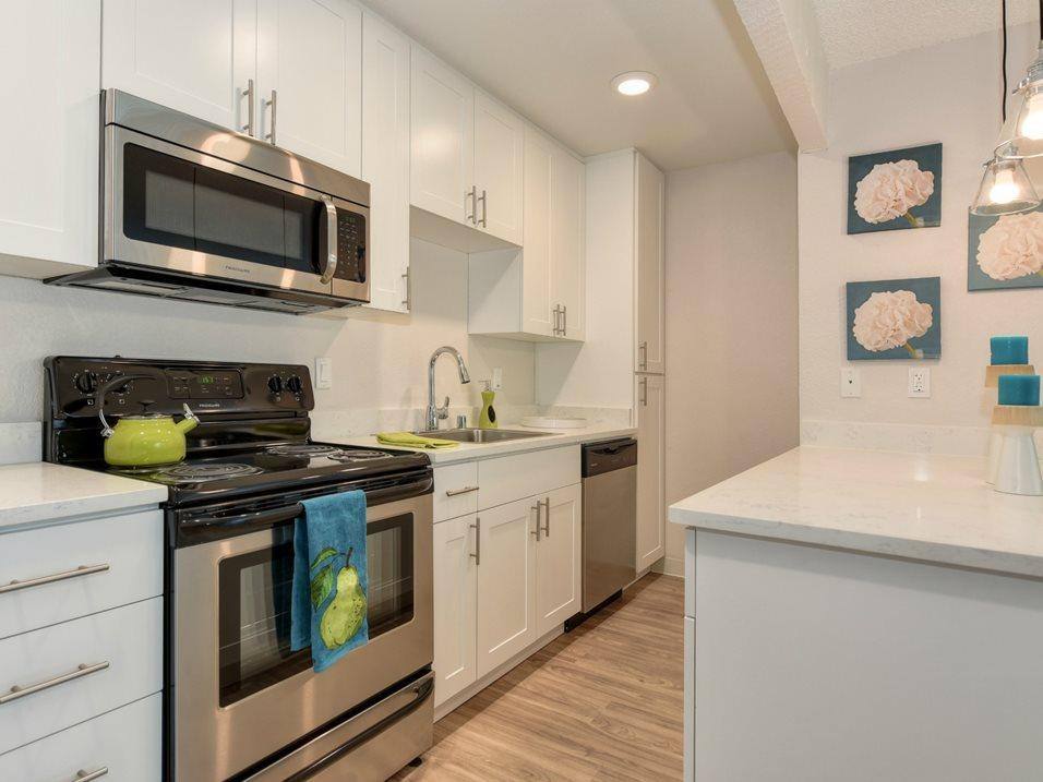 Apartment for rent at Pinecrest, 920 Cranbrook Court, Davis, CA 95616