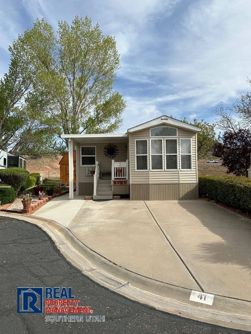 House for rent at 41 N Volcano, Hurricane, UT 84737
