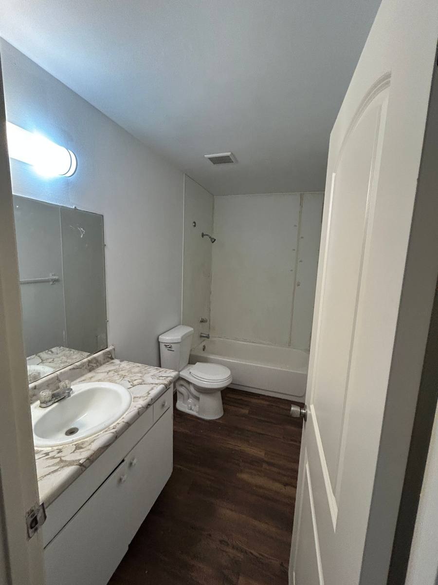 Apartment for rent at 93 E Hazelwood Lane, Lemoore, CA 93245