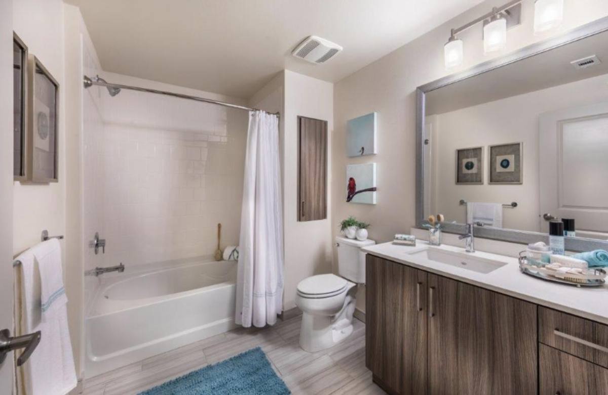 Apartment for rent at 1110 S 5th Ave, Monrovia, CA 91016