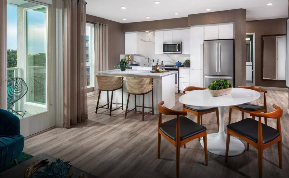 Apartment for rent at 14126 Marquesas Way, Marina Del Rey, CA 90292