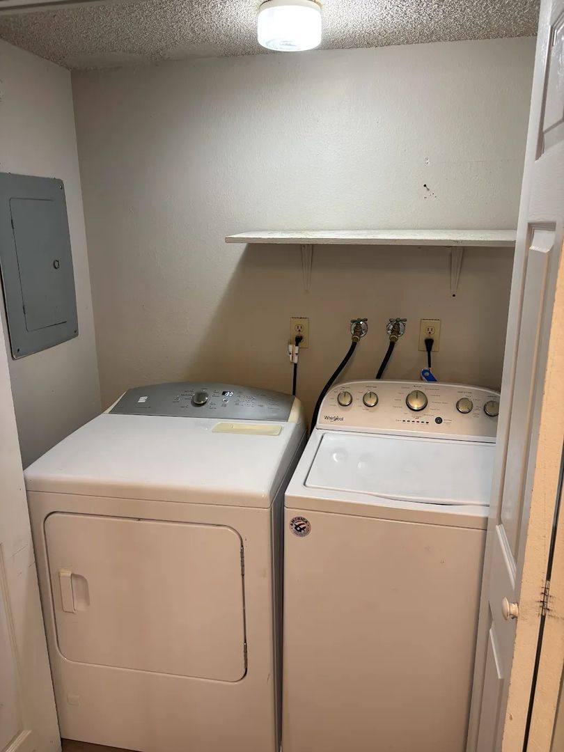 Condo for rent at 1501 Living Desert Dr, Las Vegas, NV 89119