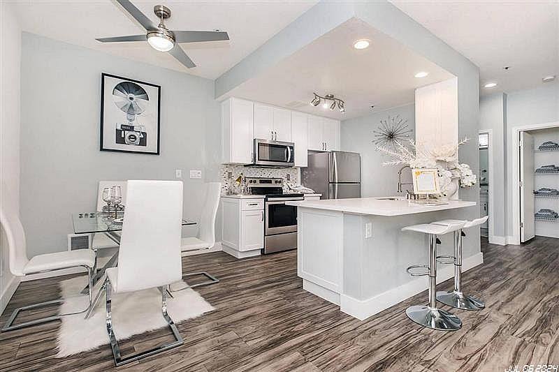 Apartment for rent at Creekview, 3535 El Portal Dr, El Sobrante, CA 94803