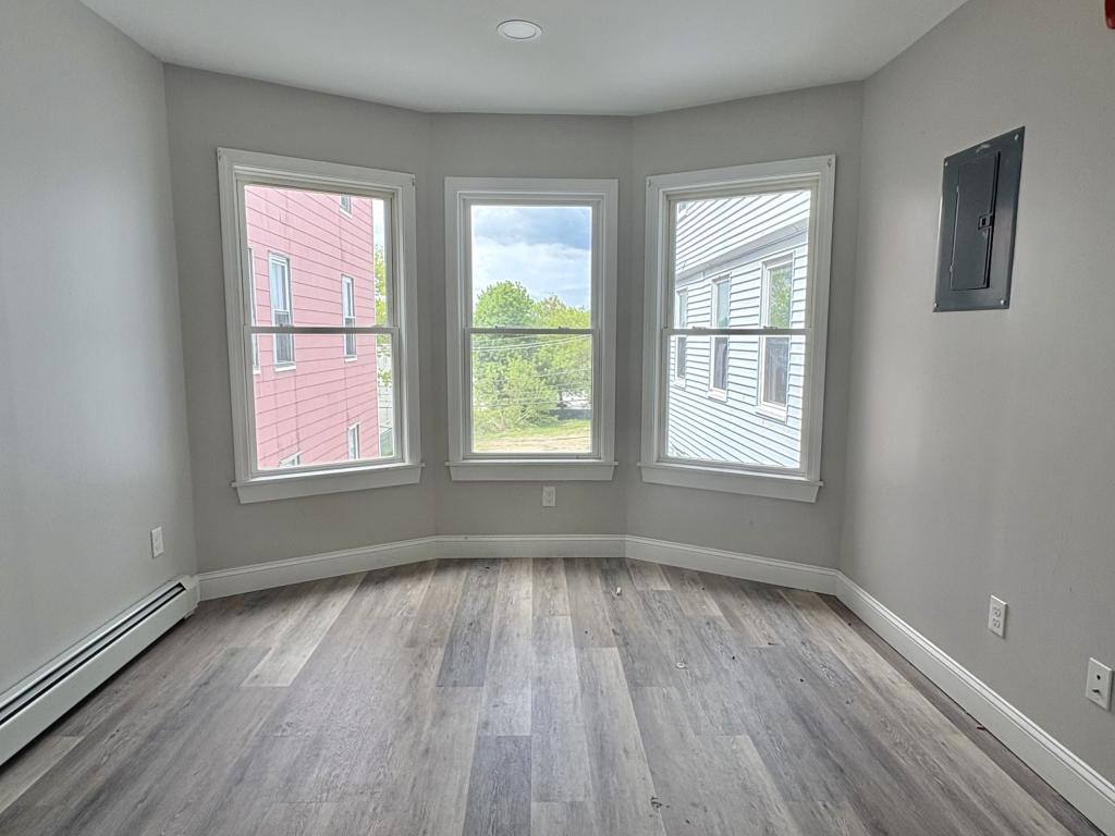 Apartment for rent at 48 Knox St #3, Lewiston, ME 04240