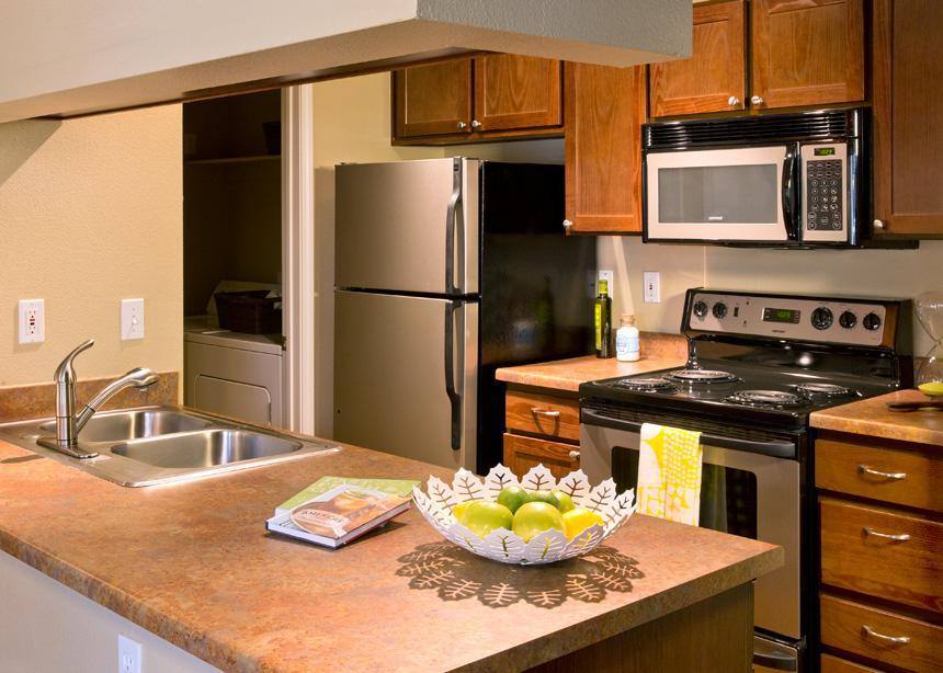 Apartment for rent at Enclave at Belleview Station Apartment Homes, 4400 S Monaco St, Denver, CO 80237