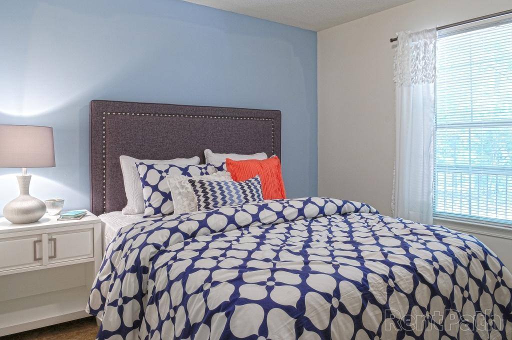 Apartment for rent at Autumn Cove, 6136 Hillandale Dr, Lithonia, GA 30058