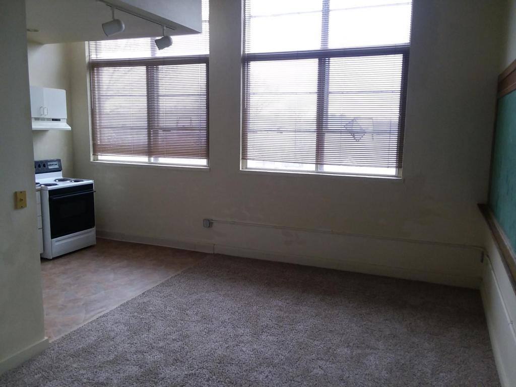 Apartment for rent at 413 6th Ave #300, New Glarus, WI 53574