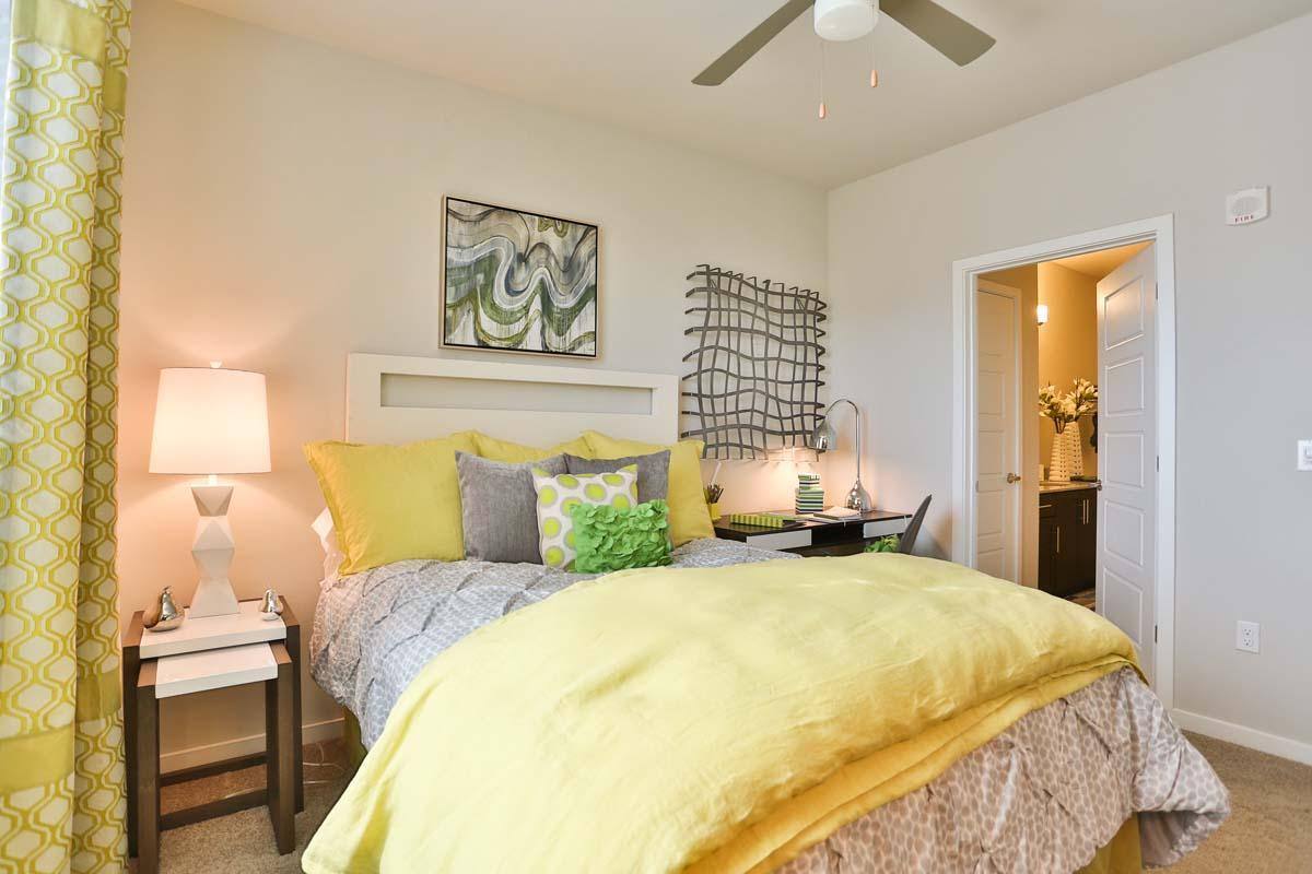 Apartment for rent at Olympus Steelyard, 155 E Frye Rd, Chandler, AZ 85225