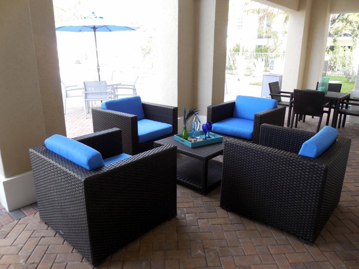 Apartment for rent at 5550 Nepsa Way, Delray Beach, FL 33484