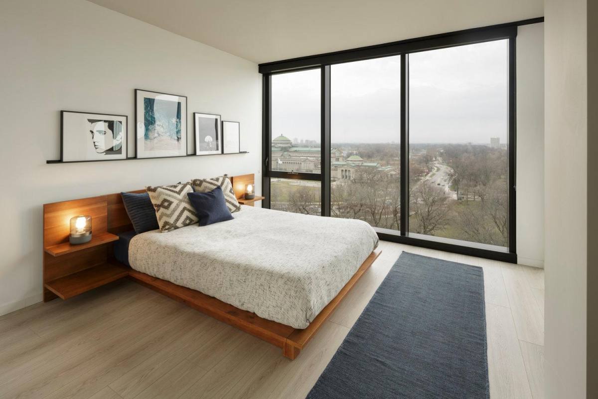 Apartment for rent at 1616 E 56th St, Chicago, IL 60637